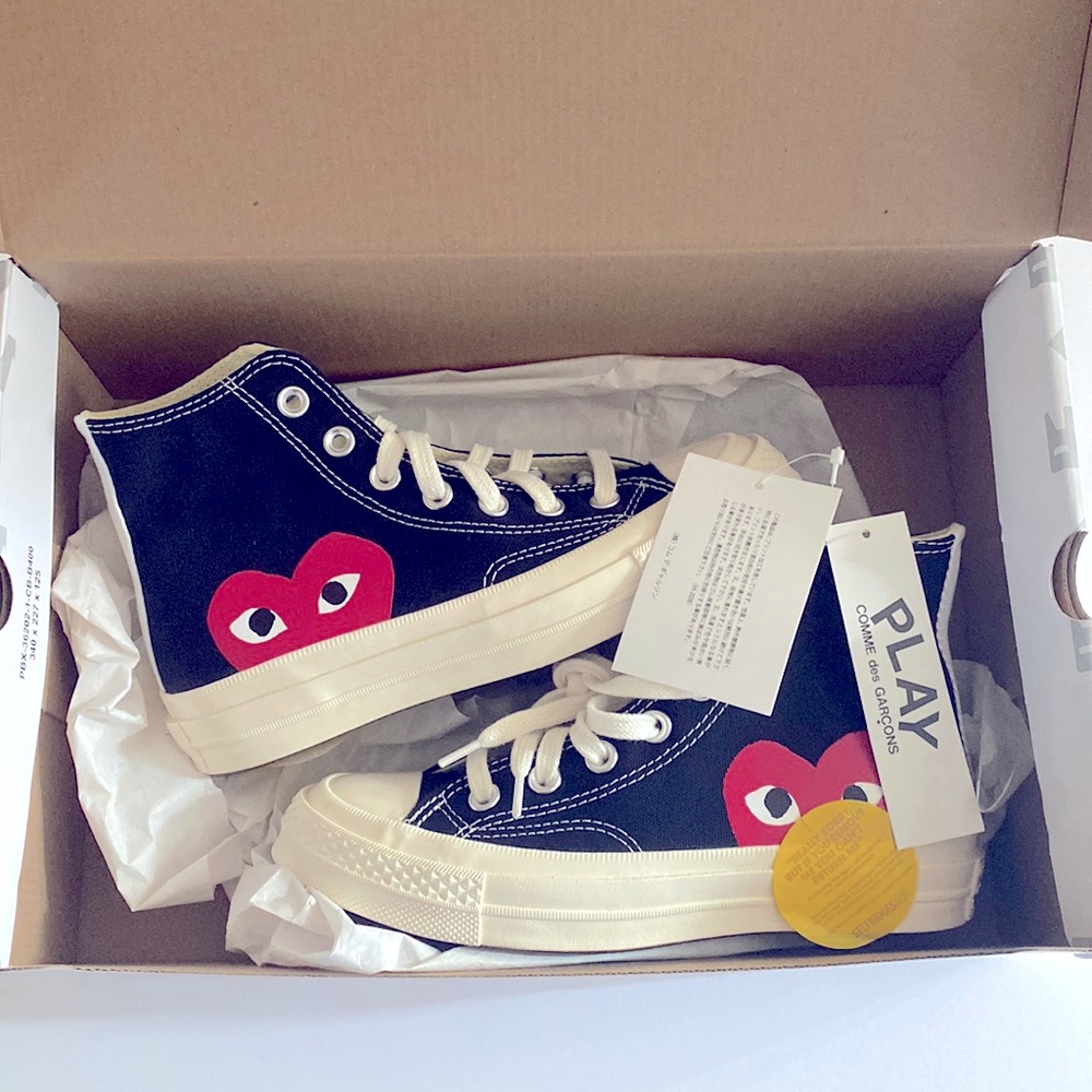 Converse Comme des Garçons Play - Unisex size - women UK 3 - US W5